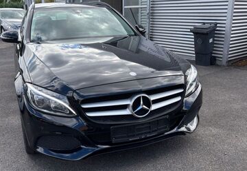 Mercedes-Benz C 200 198.492 km 8.999 &euro; Bergisch-Gladbach 51469