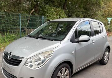Opel Agila 93.909 km 2.600 &euro; Köln 50739