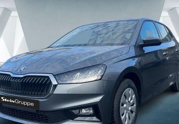 Skoda Fabia 9.999 km 16.586 &euro; Bergisch Gladbach 51465
