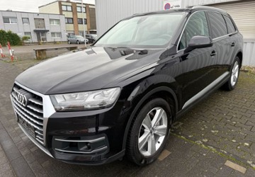 Audi Q7 157.594 km 32.900 &euro; Köln 50767