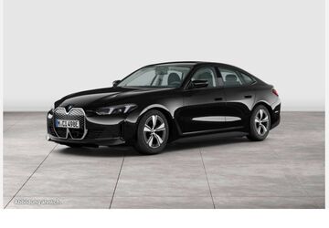 BMW i4 2.017 km 48.710 &euro; Köln-Nord 50739