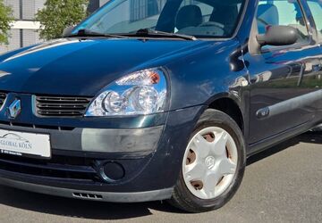 Renault Clio 211.000 km 999 &euro; Köln (Ostheim) 51107