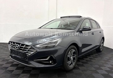 Hyundai i30 93.000 km 13.999 &euro; Remscheid 42859