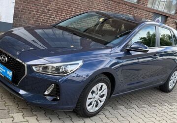 Hyundai i30 85.271 km 10.890 &euro; Köln 51069