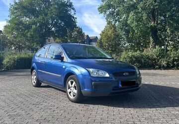 Ford Focus 173.300 km 2.800 &euro; Troisdorf 53842