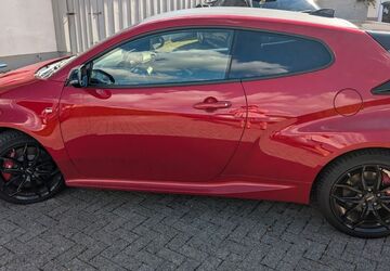 Toyota Yaris 9.730 km 32.500 &euro; Radevormwald 42477