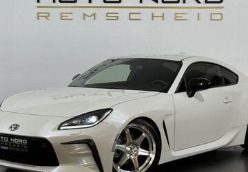 Toyota GR86 8.500 km 41.490 &euro; Remscheid 42897