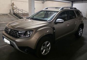 Dacia Duster 23.800 km 13.990 &euro; Köln 50678