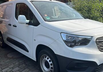 Opel Combo 81.300 km 11.549 &euro; Odenthal Scheuren 51519
