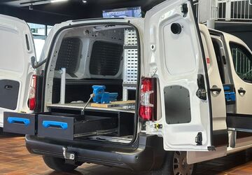 Opel Combo 24.307 km 15.999 &euro; Bonn 53177