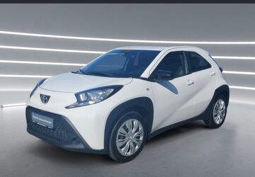 Toyota Aygo (X) 16.594 km 15.990 &euro; Bonn 53119