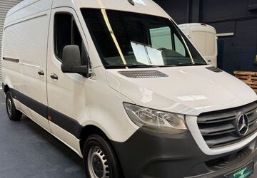Mercedes-Benz Sprinter 198.000 km 22.610 &euro; Hilden 40721