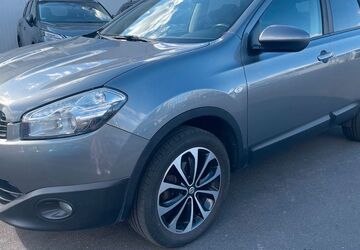 Nissan Qashqai 160.200 km 5.490 &euro; Troisdorf 53840