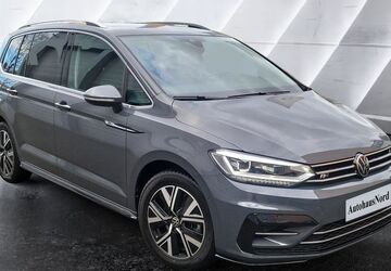 VW Touran 10.647 km 35.900 &euro; Köln-Riehl 50735