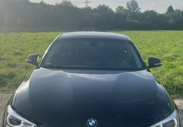 BMW 118 176.952 km 8.500 &euro; Köln 51109