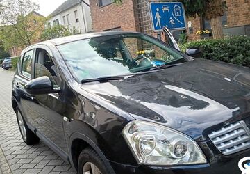Nissan Qashqai 178.000 km 5.300 &euro; Troisdorf 53842