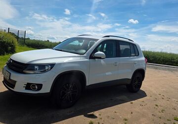 VW Tiguan 95.783 km 14.000 &euro; Troisdorf 53844