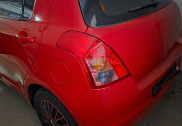 Suzuki Swift 153.000 km 2.900 &euro; Remscheid 42857