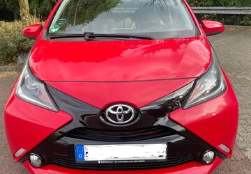 Toyota Aygo (X) 89.000 km 5.990 &euro; Remscheid 42897