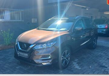 Nissan Qashqai 61.456 km 16.485 &euro; Monheim 40789