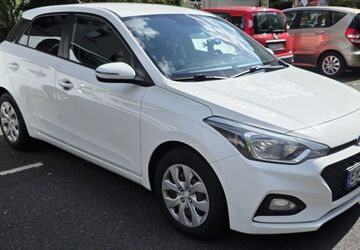 Hyundai i20 123.000 km 9.350 &euro; Bonn 53119