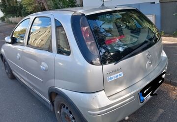 Opel Corsa 260.000 km 1.500 &euro; Köln 51067