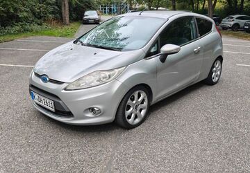 Ford Fiesta 172.463 km 2.000 &euro; Köln 50769