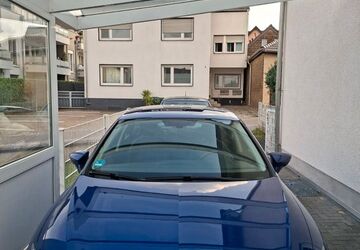 Seat Leon 83.879 km 15.000 &euro; Sankt Augustin 53757