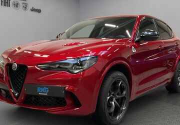 Alfa Romeo Stelvio 10.500 km 69.980 &euro; Bornheim 53332