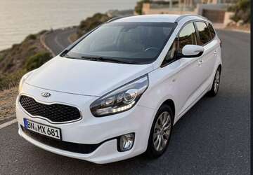 Kia Carens 200.000 km 5.999 &euro; Bonn 53179