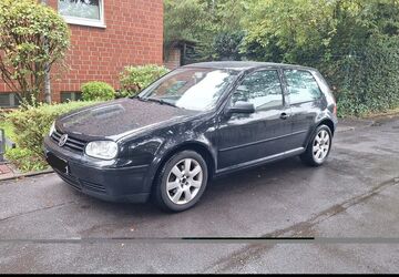 VW Golf 400.000 km 3.000 &euro; Solingen 42697