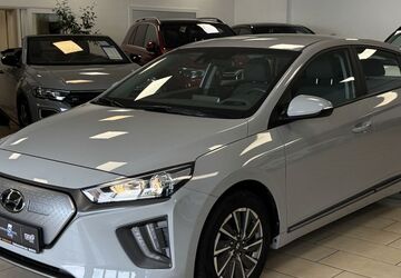 Hyundai IONIQ 40.354 km 17.240 &euro; Bonn 53227