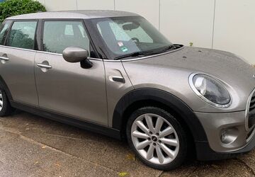 Mini ONE 53.836 km 13.795 &euro; Köln 51107