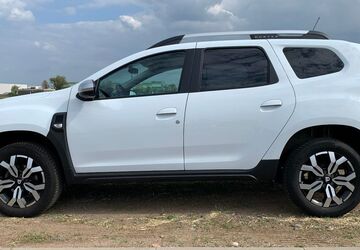 Dacia Duster 83.900 km 15.900 &euro; Bonn 53173