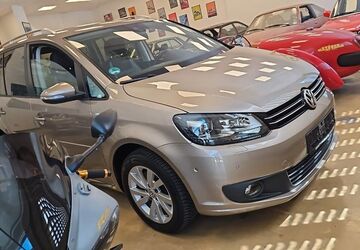 VW Touran 172.000 km 7.987 &euro; Bergisch Gladbach 51465