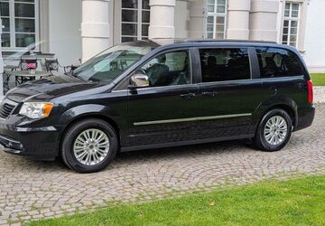 Lancia Voyager 92.000 km 13.890 &euro; Bergisch Gladbach 51427