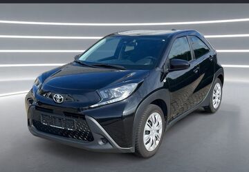 Toyota Aygo (X) 32.480 km 15.790 &euro; Köln 51149