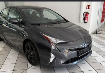 Toyota Prius 97.390 km 18.490 &euro; Siegburg 53721