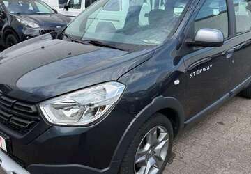 Dacia Lodgy 93.000 km 12.950 &euro; Brühl - Vochem/Industriegebiet 50321