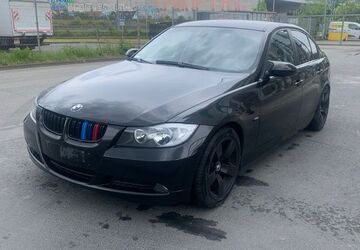 BMW 318 270.000 km 2.500 &euro; Köln Gremberghoven 51149