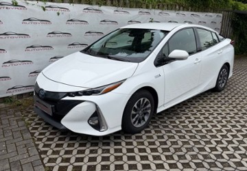 Toyota Prius 135.396 km 17.499 &euro; Köln 50767