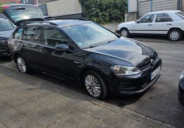 VW Golf 275.687 km 4.700 &euro; Solingen 42651