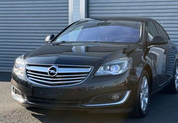 Opel Insignia 256.554 km 4.900 &euro; Niederkassel 53859
