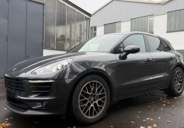 Porsche Macan 197.800 km 22.999 &euro; Remscheid 42857