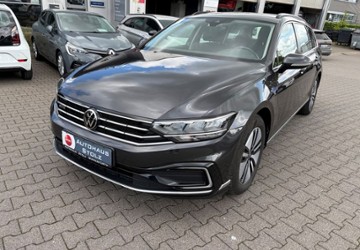 VW Passat 89.205 km 19.996 &euro; Wipperfürth 51688