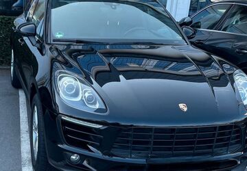 Porsche Macan 159.000 km 26.900 &euro; Solingen 42719