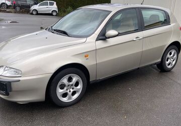 Alfa Romeo 147 41.700 km 5.600 &euro; Remscheid 42855