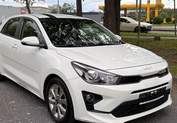 Kia Rio 230.000 km 6.999 &euro; Köln 51107